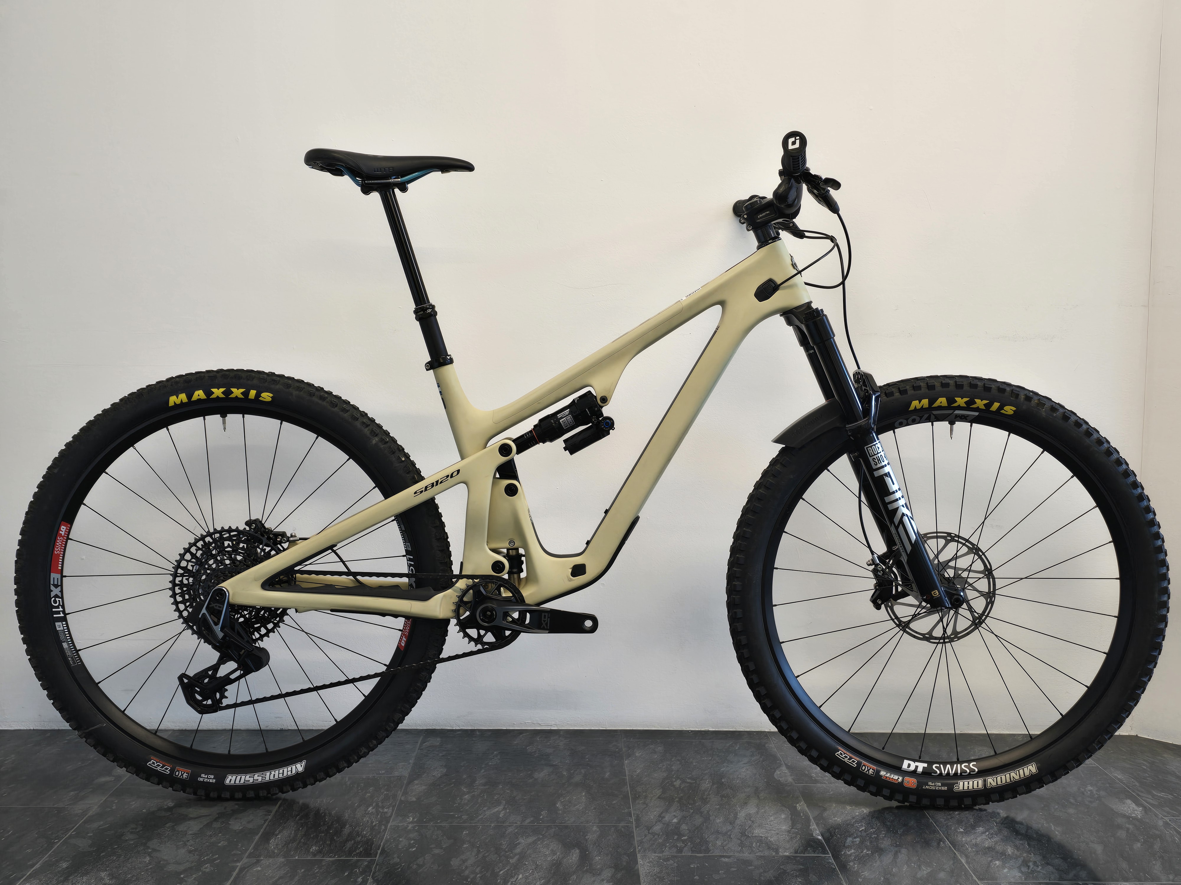 SB120 LR 29 T-Series LRT3 Demo Bike L