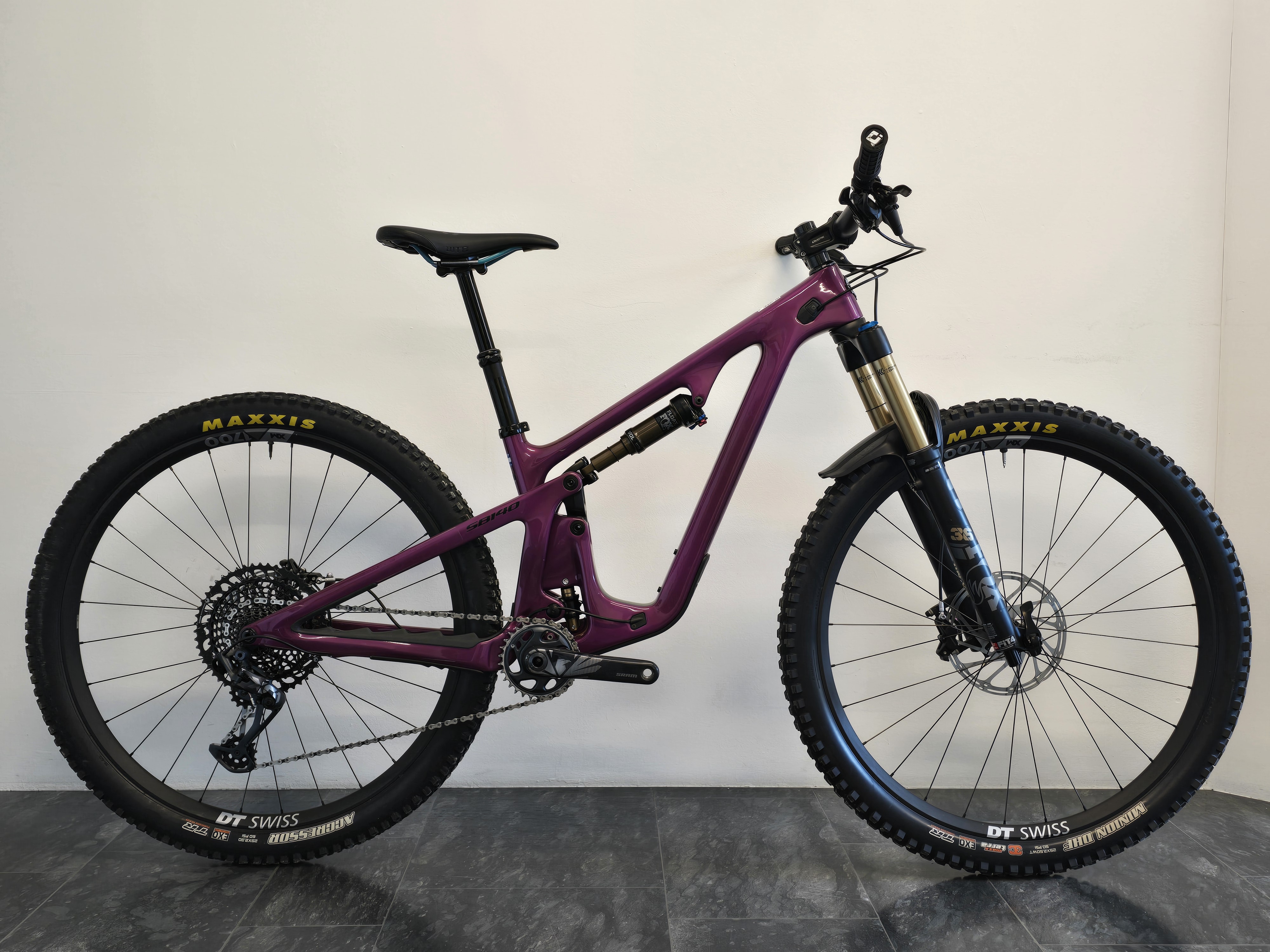 SB140 29 T-Series T2 Demo Bike S